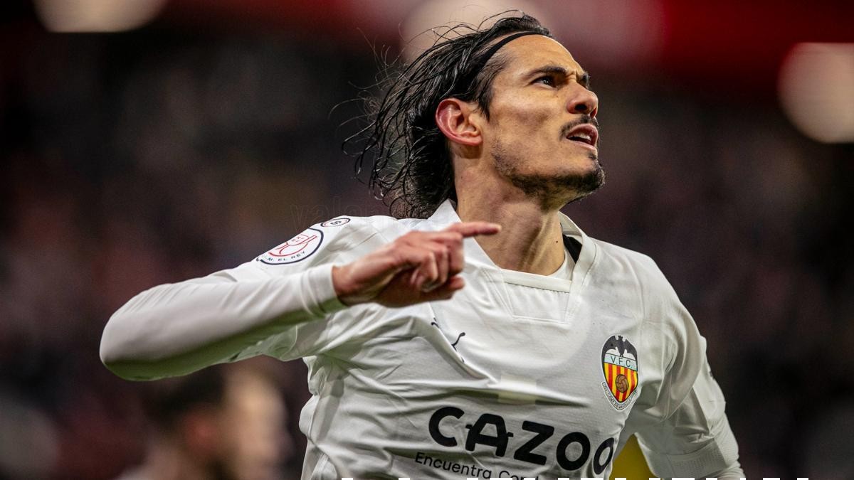 Cavani podría haber decidido su futuro Cavani podría haber decidido su futuro