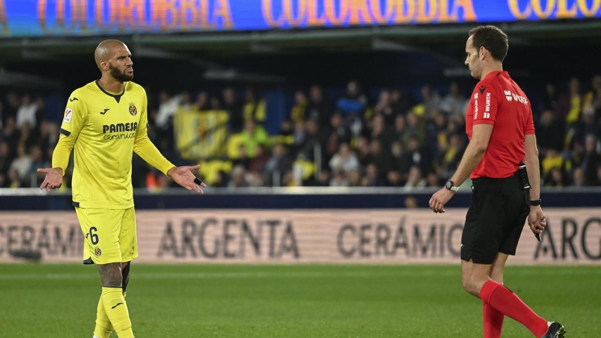 ¡El Sevilla se interesa en este jugador del Villarreal! ¡El Sevilla se interesa en este jugador del Villarreal!