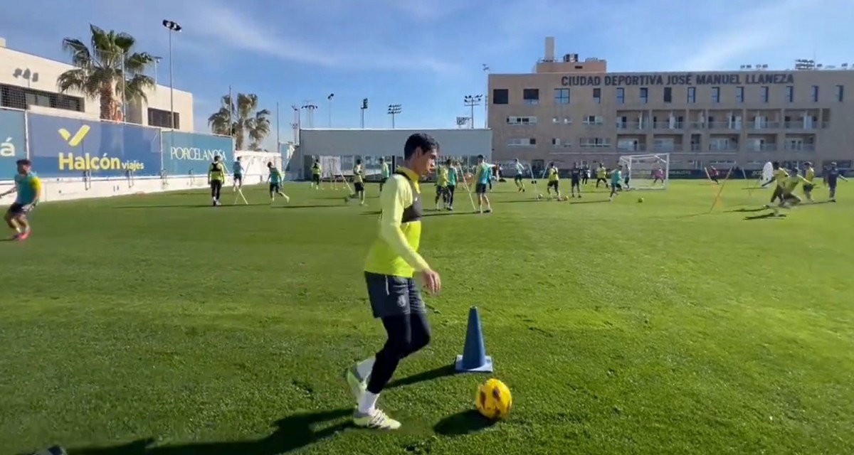 Marcelino sigue recuperando efectivos para visitar al Barcelona Marcelino sigue recuperando efectivos para visitar al Barcelona