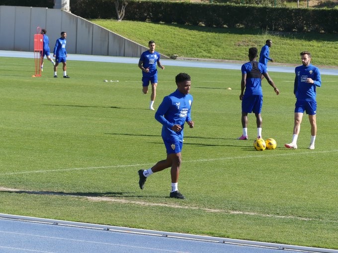Bajas importantes para la UD Almería en el entrenamiento de hoy Bajas importantes para la UD Almería en el entrenamiento de hoy