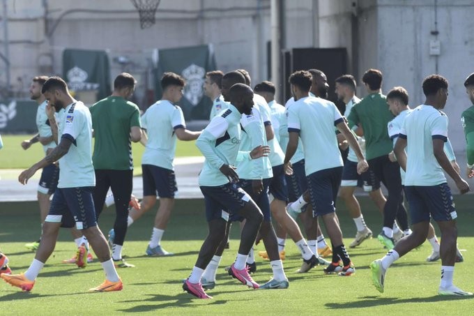 Última hora sobre el estado de Isco Alarcón, Cardoso, Bellerín, Marc Roca y Sokratis Última hora sobre el estado de Isco Alarcón, Cardoso, Bellerín, Marc Roca y Sokratis