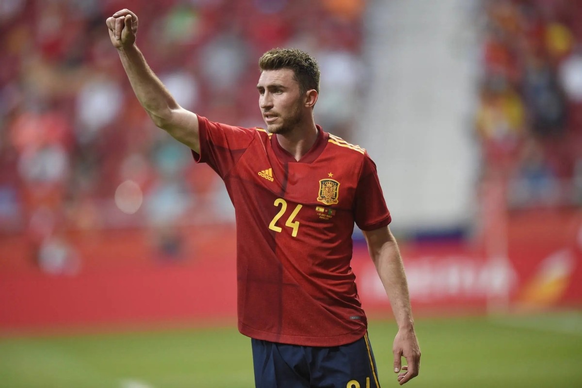 Aymeric Laporte podría ser el sustituto de Militao según Relevo Aymeric Laporte podría ser el sustituto de Militao según Relevo