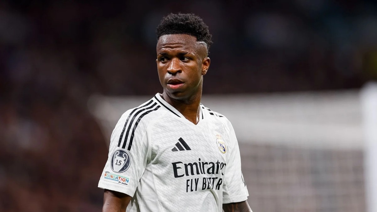 Real Madrid loses Vinicius JR. due to injury.