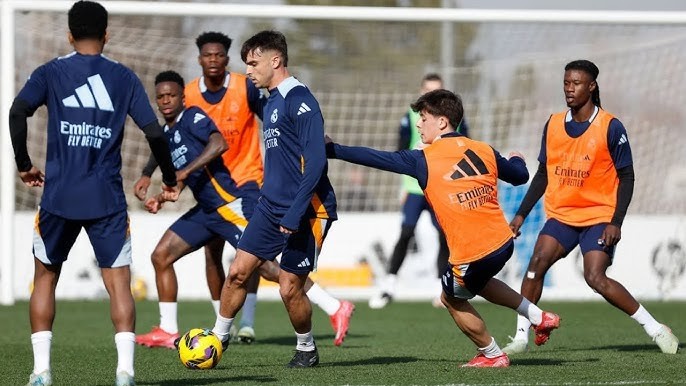 Vinicius Jr no entrena por molestias y última hora sobre Mbappé Vinicius Jr no entrena por molestias y última hora sobre Mbappé