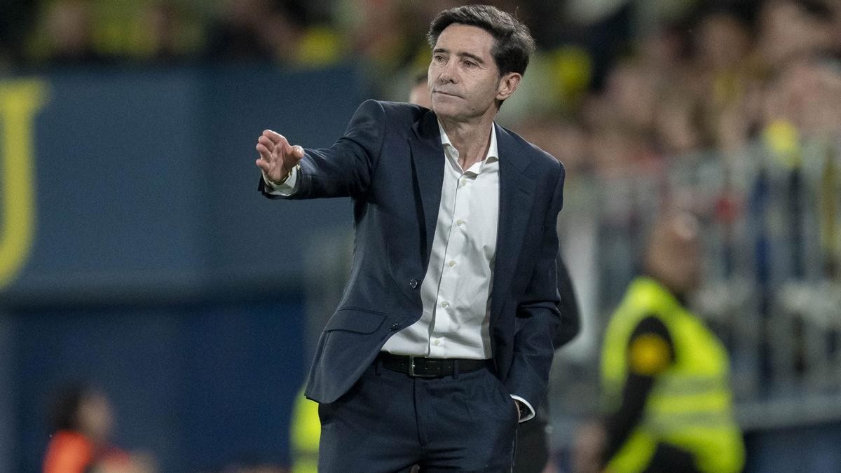 Marcelino sobre Luiz Júnior, Pape Gueye, Foyth, Buchanan Albiol y Pépé Marcelino sobre Luiz Júnior, Pape Gueye, Foyth, Buchanan Albiol y Pépé