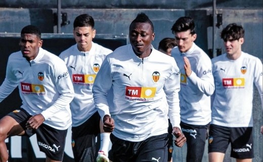 Corberán ensaya once para recibir al Sevilla ¿Cambio de delantero?