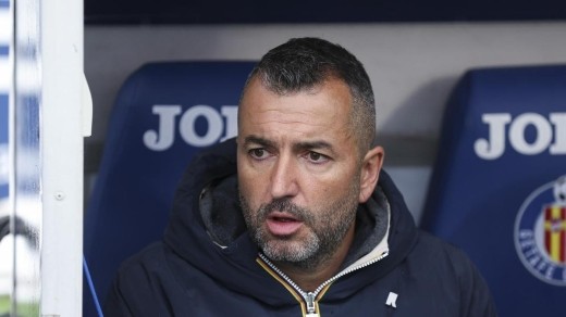 Diego Martínez explica la suplencia de Moleiro y habla de Fabio Silva y McBurnie
