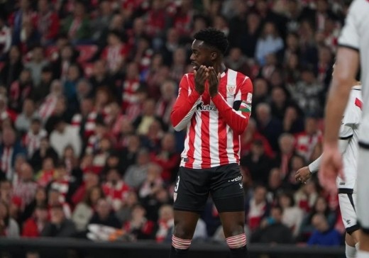 Precaución en el Athletic por las molestias de Iñaki Williams