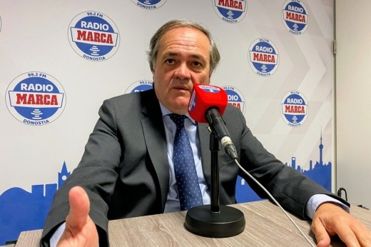 Aperribay sobre Zubimendi, Óskarsson, Sadiq, Sucic, Aguerd, Zakharyan y Odriozola