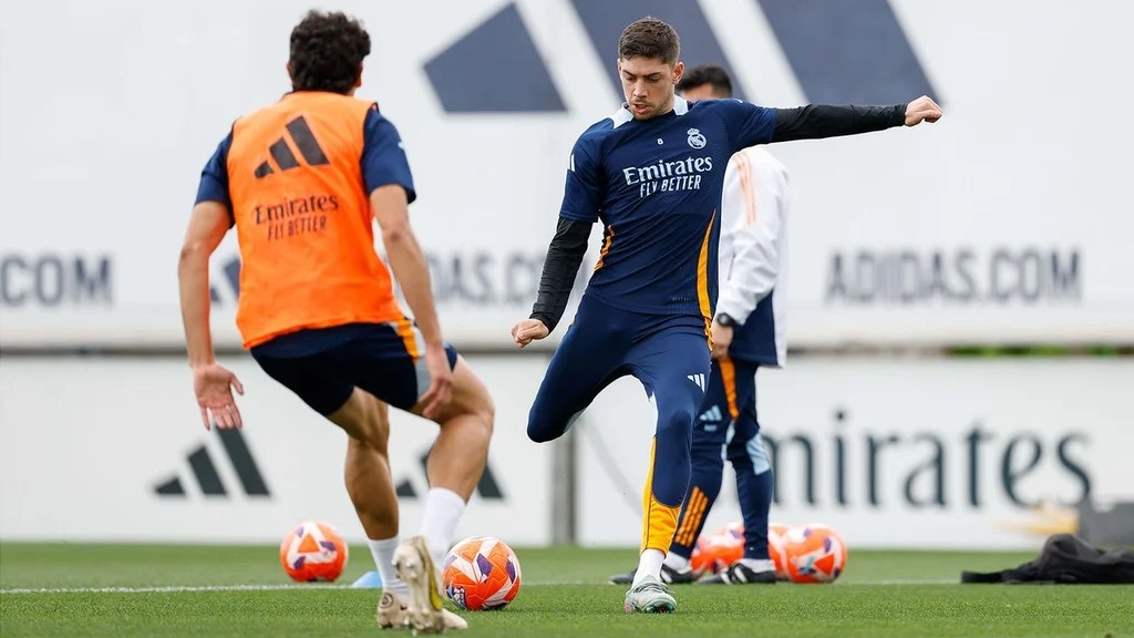 Bellingham no entrena con el grupo y buenas noticias en el Real Madrid con Mbappé y Vinicius Jr Bellingham no entrena con el grupo y buenas noticias en el Real Madrid con Mbappé y Vinicius Jr