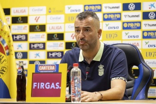 Diego Martínez sobre Fábio Silva, Januzaj, Cillessen, el sistema y el planteamiento
