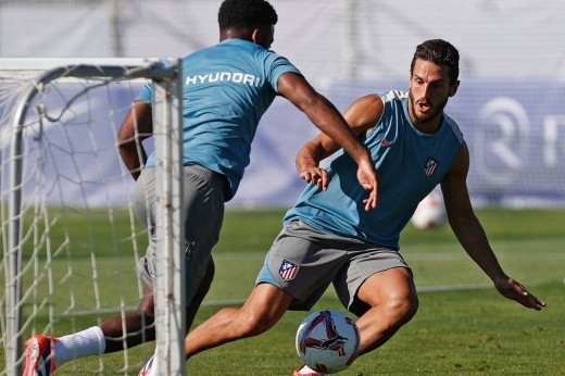 Nuevo ensayo de Simeone para recibir a la Real Sociedad en una sesión con otra baja