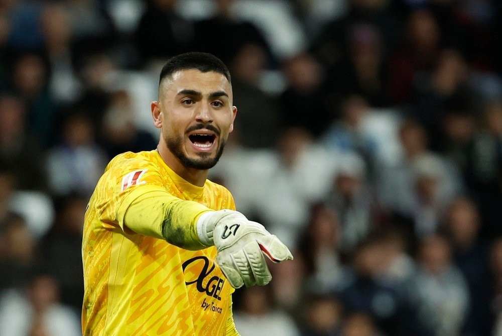 Leo Román podría ser baja para esta jornada Leo Román podría ser baja para esta jornada