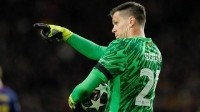Szczesny renueva con el Barcelona y será el segundo portero