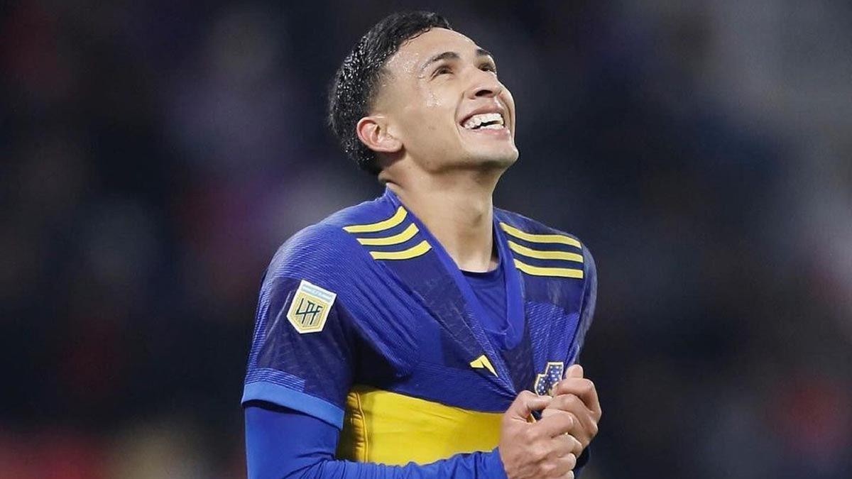 La Real Sociedad elige al posible sustituto de Zubimendi La Real Sociedad elige al posible sustituto de Zubimendi
