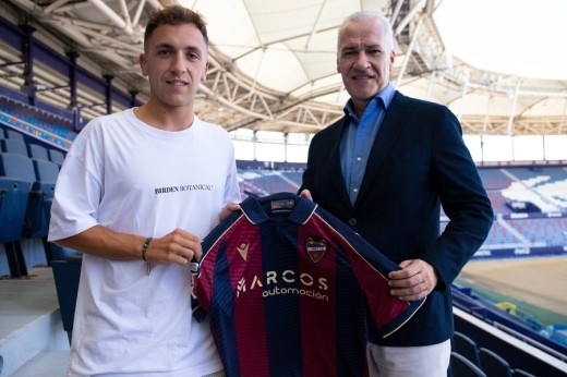 El Levante ficha a un nuevo centrocampista.