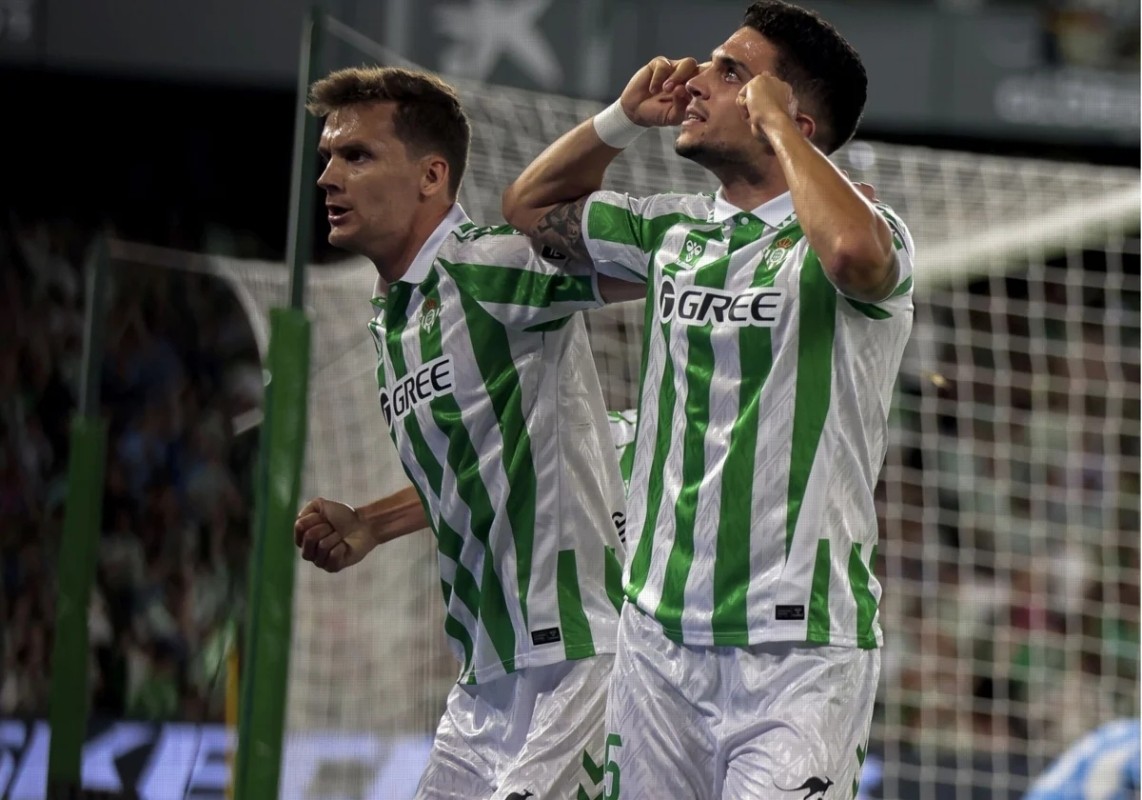 Guía Fantasy de la plantilla, alineación tipo y recomendables del Real Betis Balompié temporada 25/26.
