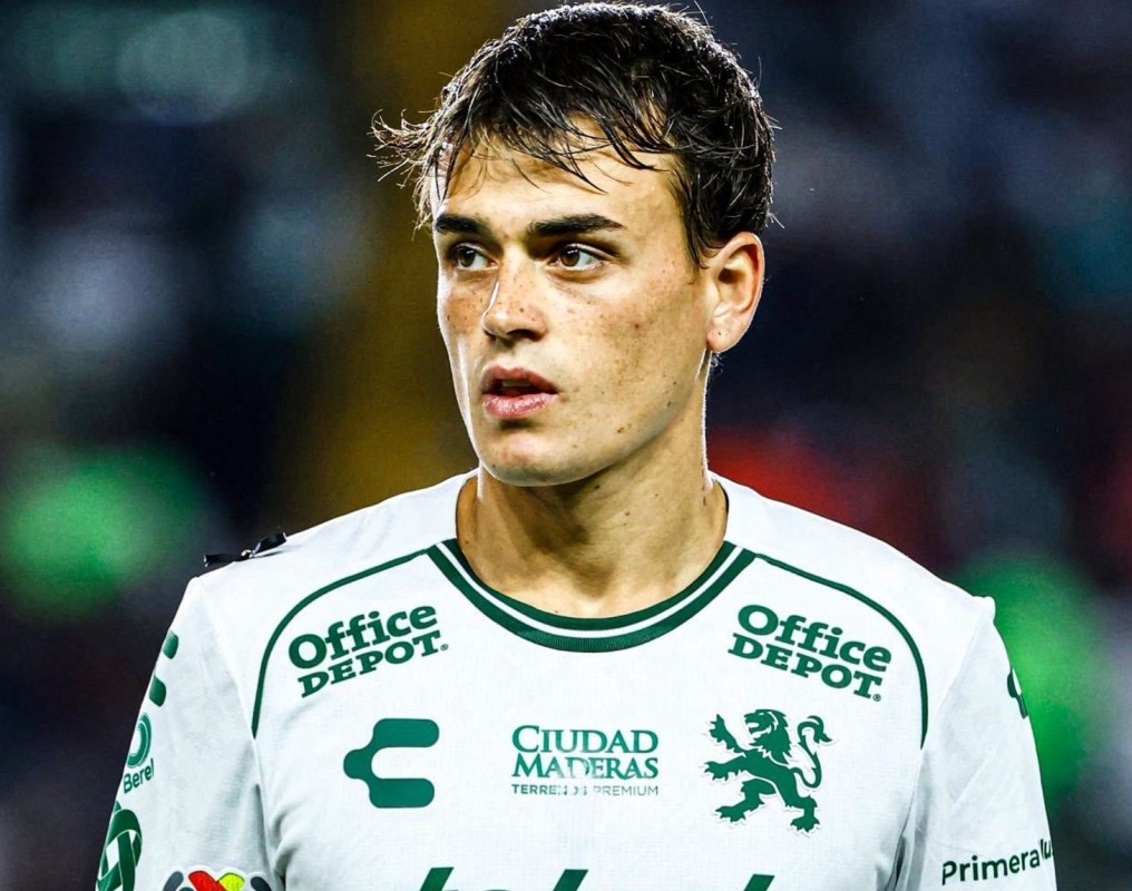 El Valencia negocia el fichaje de Nicolás Fonseca El Valencia negocia el fichaje de Nicolás Fonseca