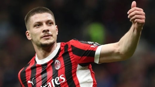 Luka Jovic rechaza la oferta del Real Oviedo y ficha por el AEK de Atenas