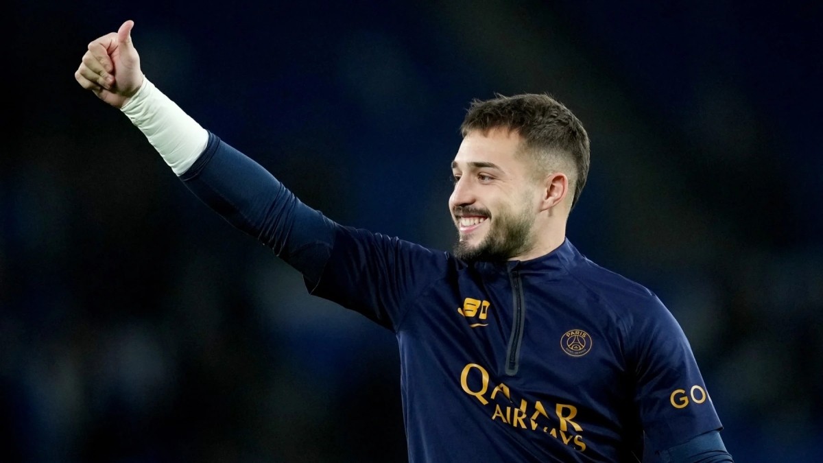 Arnau Tenas, opción para reforzar la portería del Celta