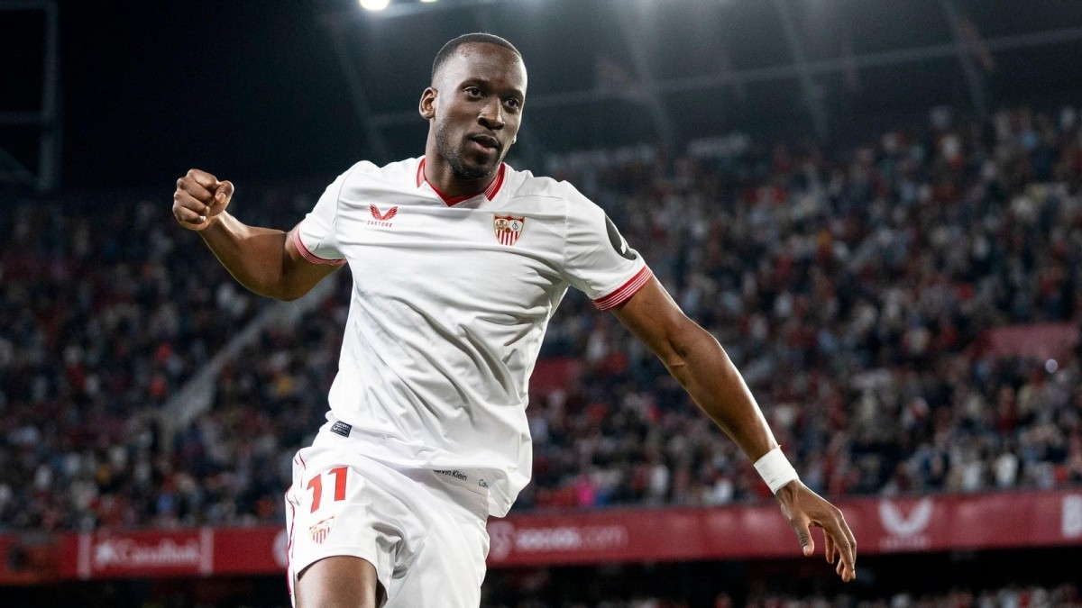 (Actualización) Guía Fantasy de la plantilla, alineación tipo y recomendables de Sevilla FC temporada 25/26.