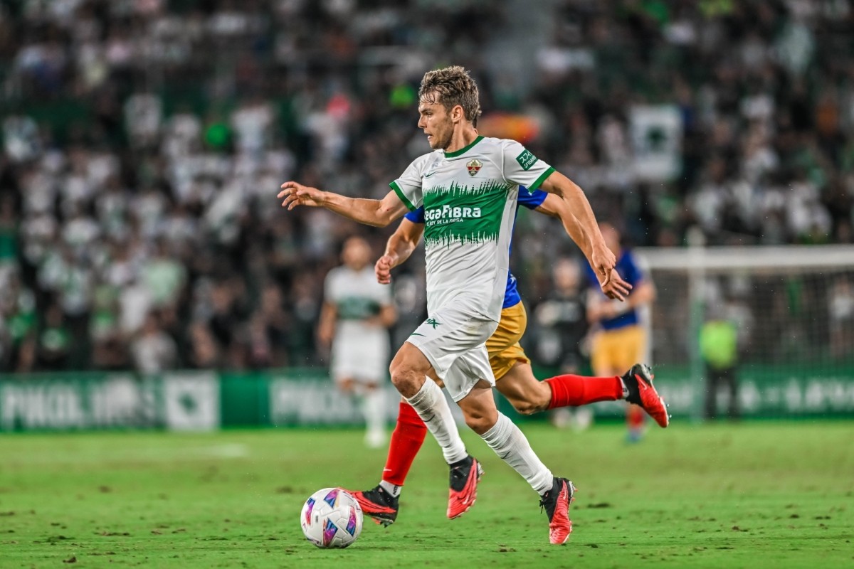 Guía Fantasy de la plantilla, alineación tipo y recomendables de Elche C.F. temporada 25/26. ACTUALIZADO 1er PARÓN DE SELECCIONES