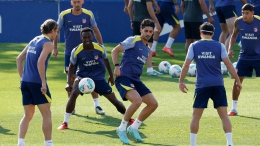 Simeone cambia el ensayo en la sesión previa al Espanyol