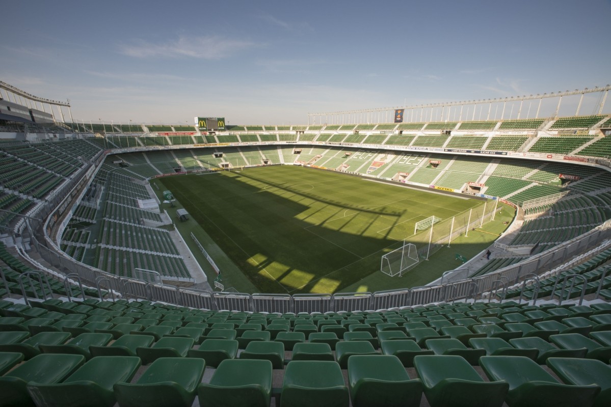 Alineaciones confirmadas del Elche - Real Betis ¿Titularidad para Valles o Pau López? Alineaciones confirmadas del Elche - Real Betis ¿Titularidad para Valles o Pau López?