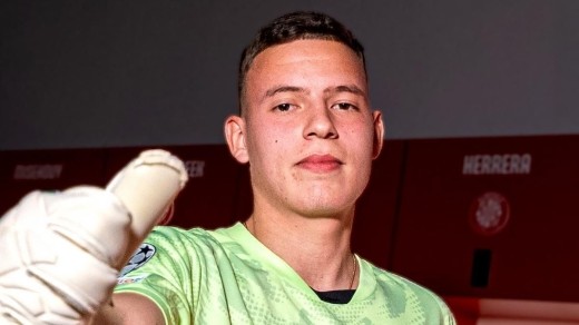 Krapyvtsov, ante su gran oportunidad en la portería del Girona