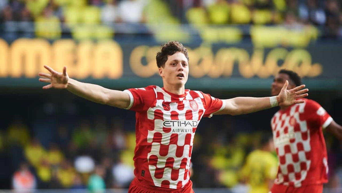 El Girona pierde a Krejci: los Wolves pagan 35 millones por el central checo El Girona pierde a Krejci: los Wolves pagan 35 millones por el central checo