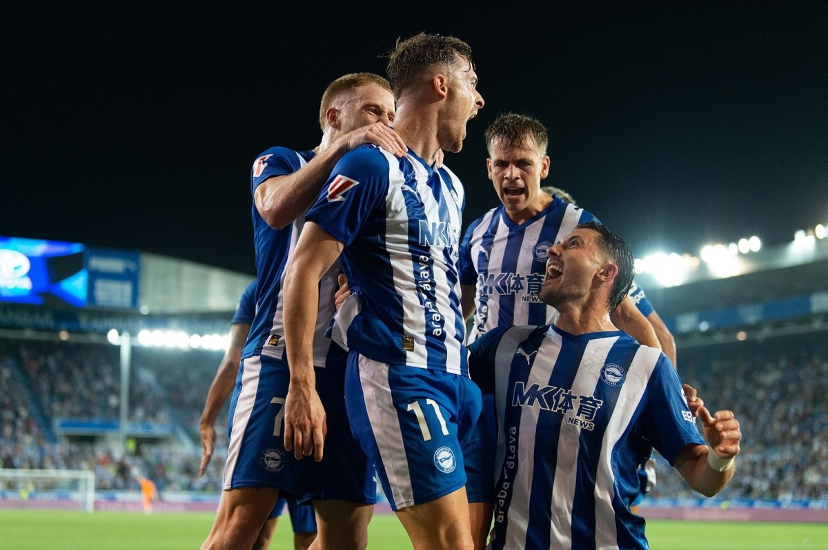 Alineación probable del Alavés ante el Real Betis según la prensa especializada