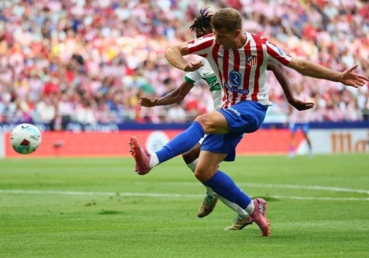 Crónica y ficha técnica del Atlético de Madrid 1 -1 Elche