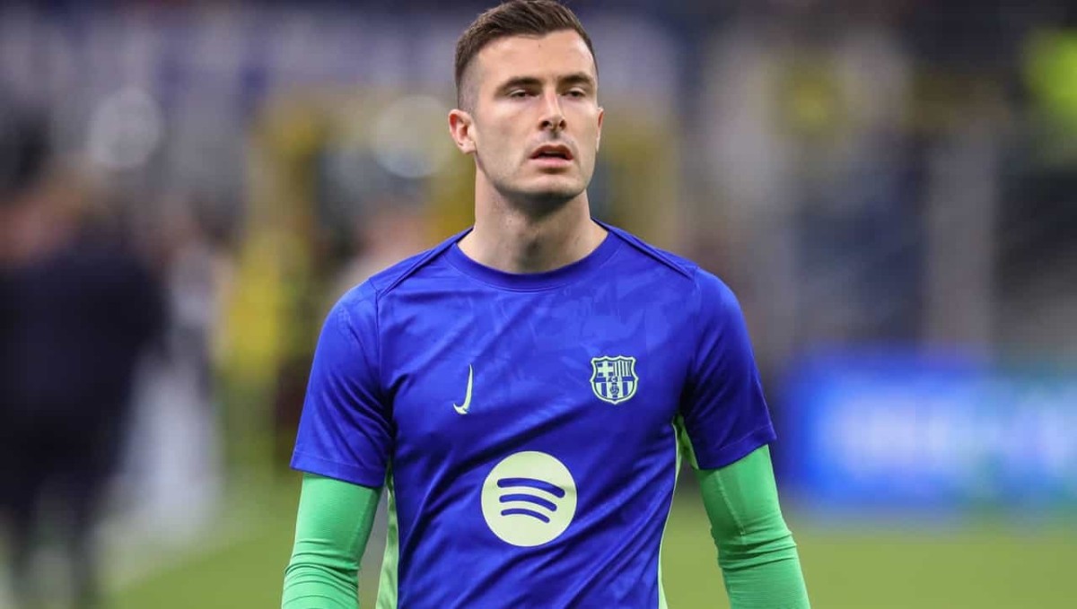 El Elche cierra el fichaje de Iñaki Peña, procedente del Barcelona