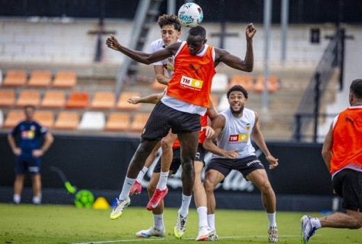 El Valencia suma dos nuevas bajas en la sesión previa al partido ante el Getafe