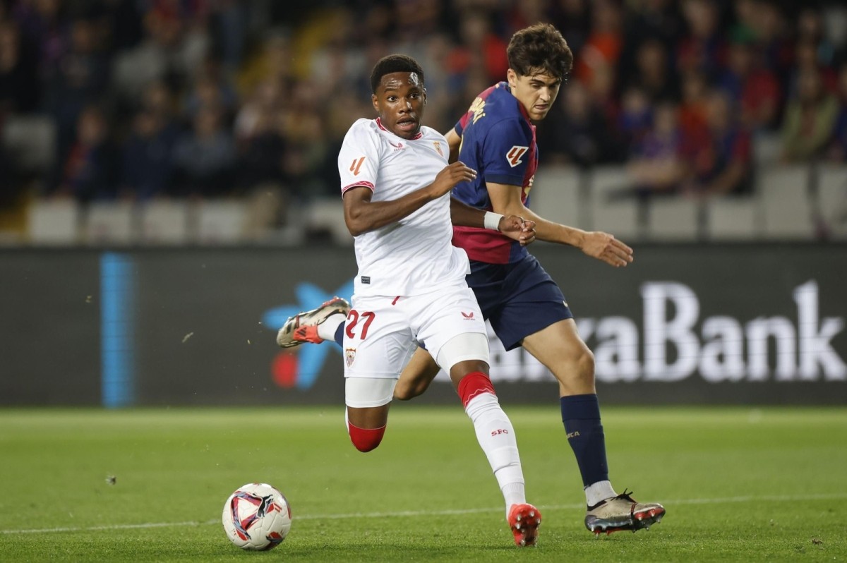Stanis Idumbo se marcha del Sevilla y pone rumbo al Monaco