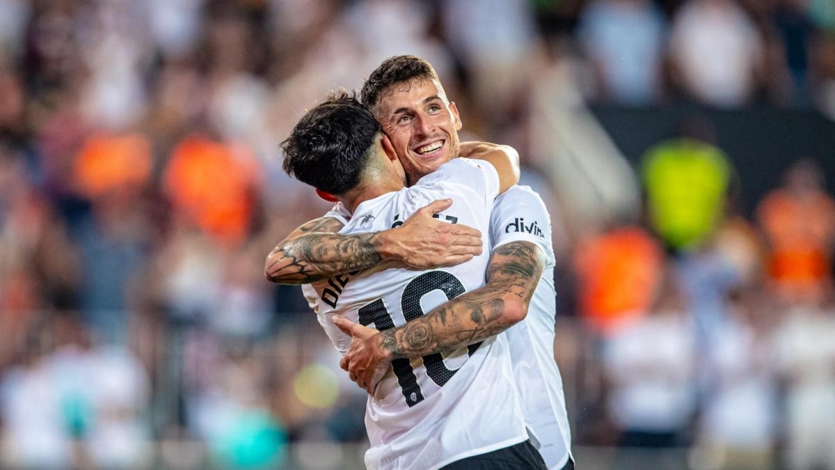 Alarma Diego López y Dani Raba por posibles suplencias ante el Getafe Alarma Diego López y Dani Raba por posibles suplencias ante el Getafe