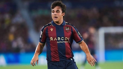 Carlos Álvarez, cerca de quedarse en el Levante