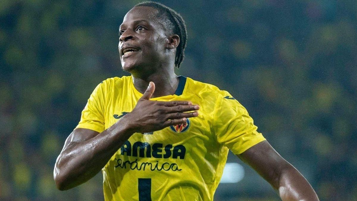 Villarreal y Levante, cerca de cerrar la cesión de Etta Eyong Villarreal y Levante, cerca de cerrar la cesión de Etta Eyong