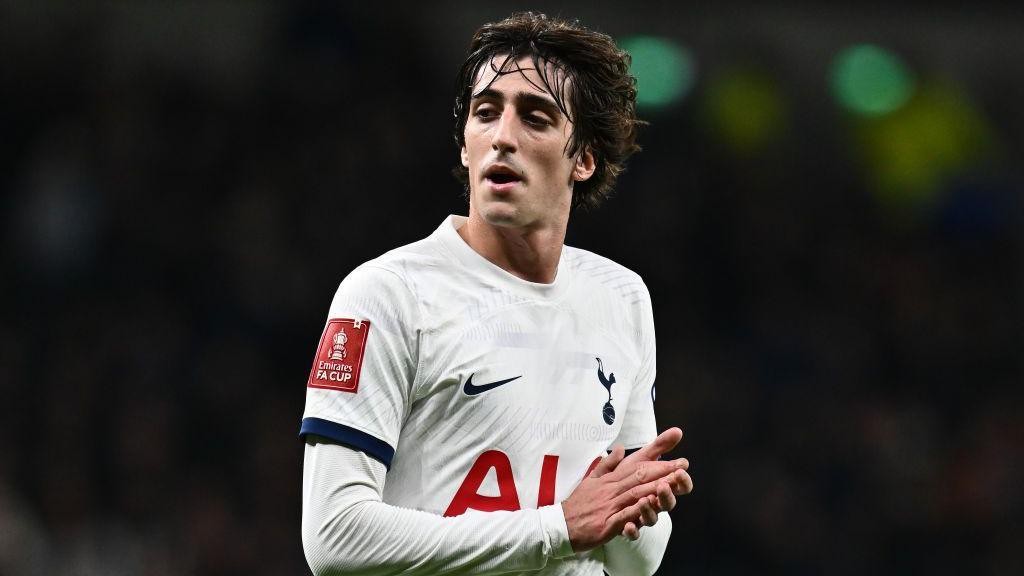 El Girona llega a un acuerdo con el Tottenham por Bryan Gil El Girona llega a un acuerdo con el Tottenham por Bryan Gil