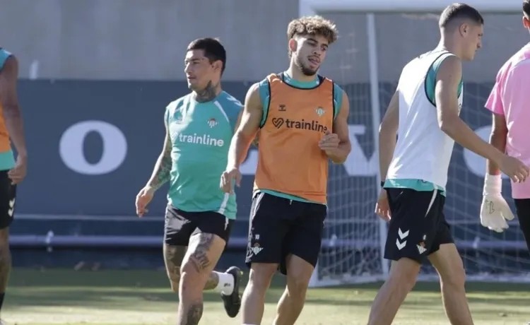 Última hora sobre Bartra, Pau López y Abde en una sesión con dos nuevas bajas Última hora sobre Bartra, Pau López y Abde en una sesión con dos nuevas bajas