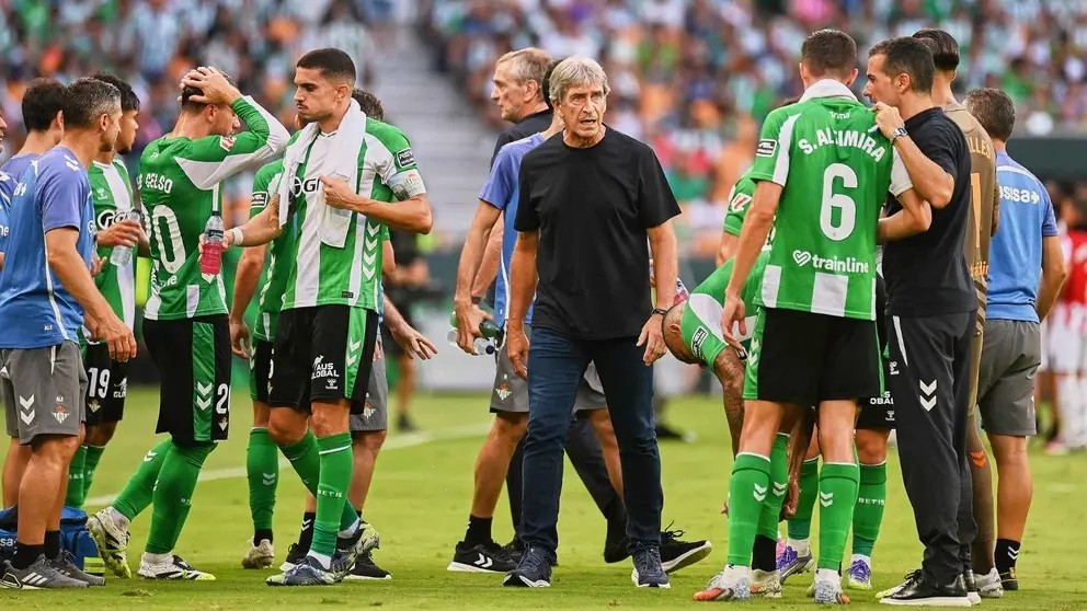 Diario de Sevilla apuesta por las titularidades de Antony, Valles y Deossa pero cree que Lo Celso será suplente ante el Levante