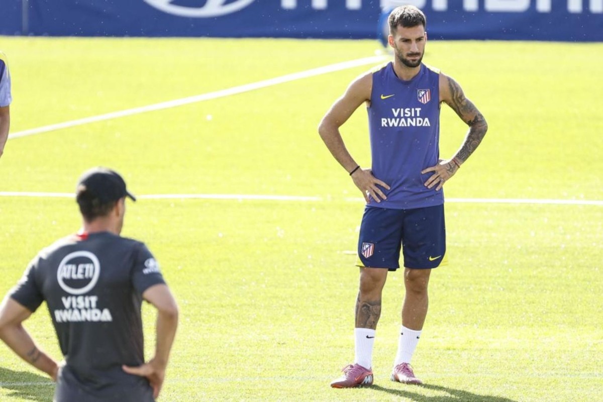El Atlético fija las fechas de regreso de Álex Baena y Giménez