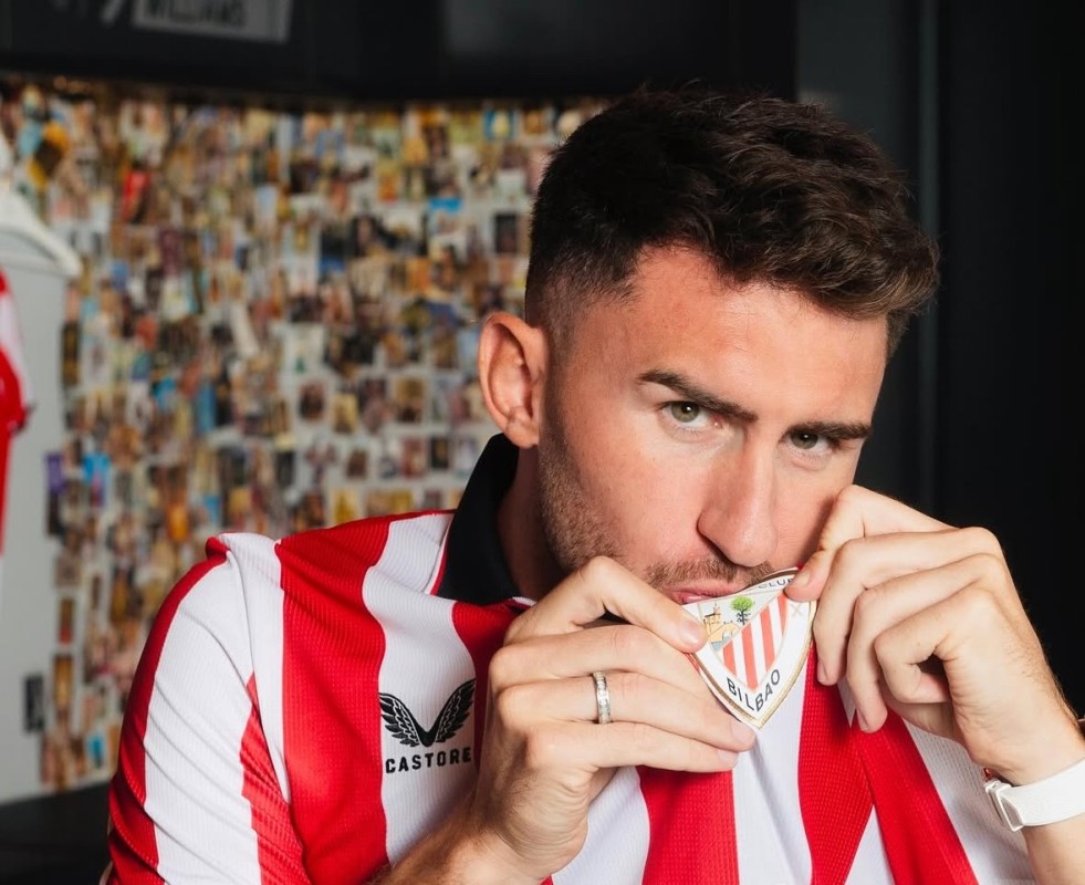 Laporte, debut y titularidad obligada ante el Girona Laporte, debut y titularidad obligada ante el Girona