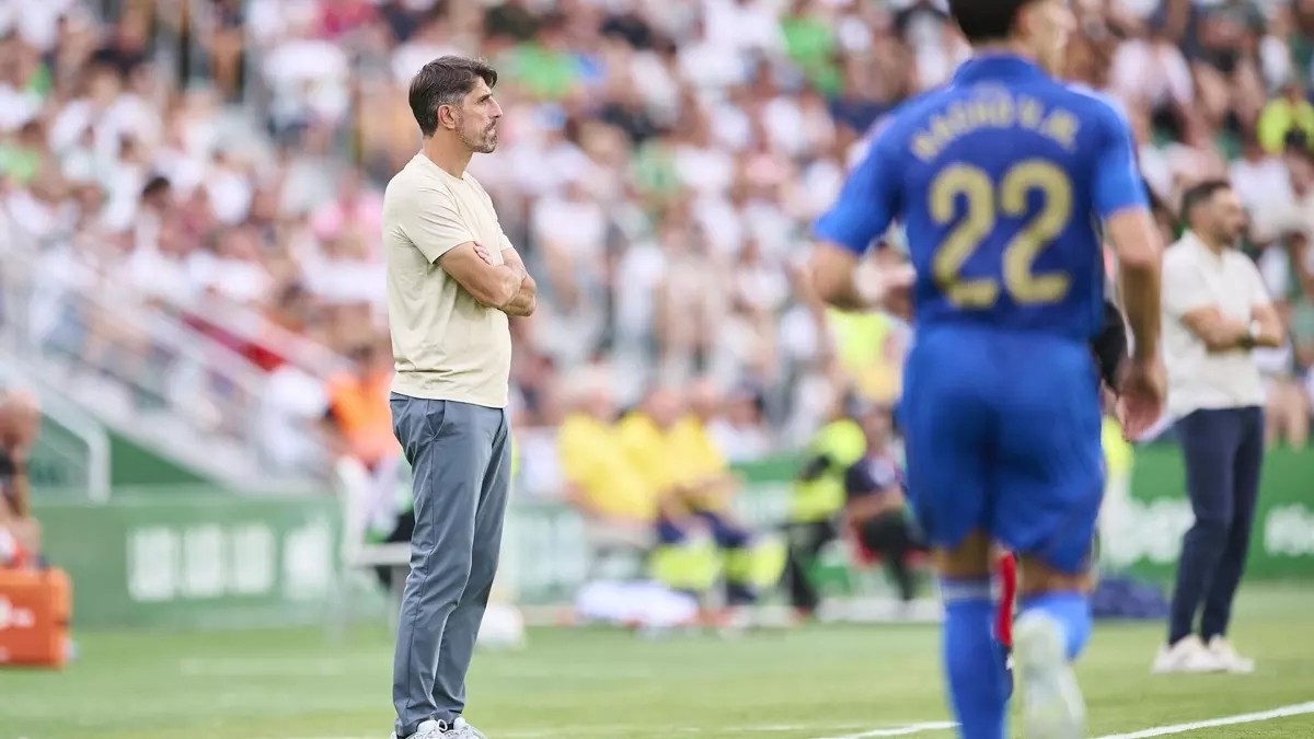 Paunovic sobre Carmo, Cazorla, Nacho Vidal, Ilic, los cambios, la mejora del equipo y la derrota ante el Elche Paunovic sobre Carmo, Cazorla, Nacho Vidal, Ilic, los cambios, la mejora del equipo y la derrota ante el Elche