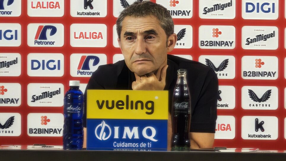 Valverde habla sobre Laporte y Hugo Rincón y explica las rotaciones y los cambios en el descanso Valverde habla sobre Laporte y Hugo Rincón y explica las rotaciones y los cambios en el descanso