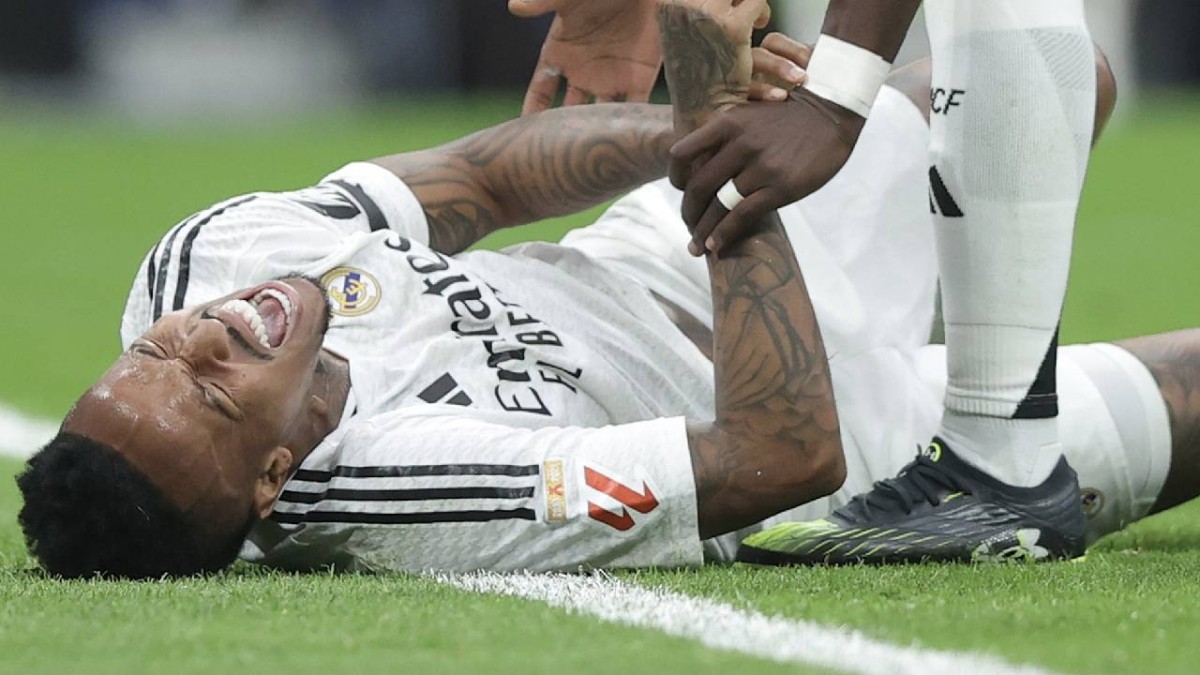 Militao cae lesionado del tobillo ante el Atlético de Madrid