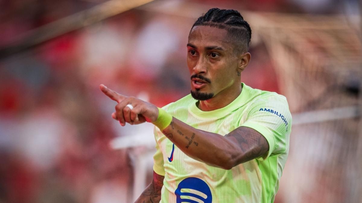 Raphinha se somete a nuevas pruebas para determinar su fecha de regreso Raphinha se somete a nuevas pruebas para determinar su fecha de regreso