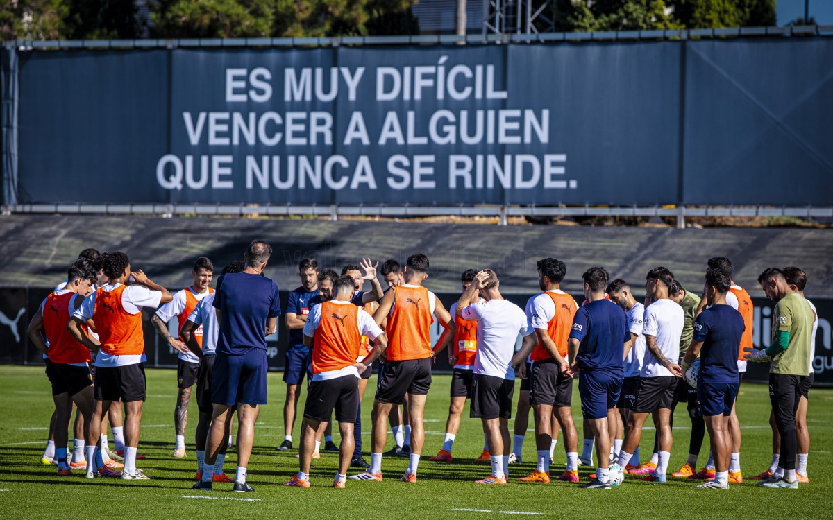 Corberán ensaya once para enfrentarse al Deportivo Alavés Corberán ensaya once para enfrentarse al Deportivo Alavés