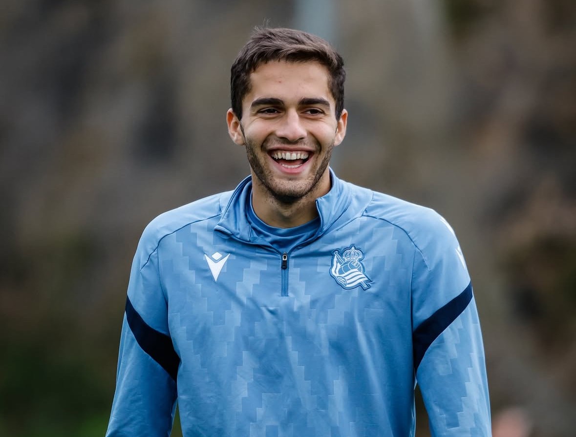 La Real sigue sin recibir buenas noticias con Barrenetxea ni Zakharyan