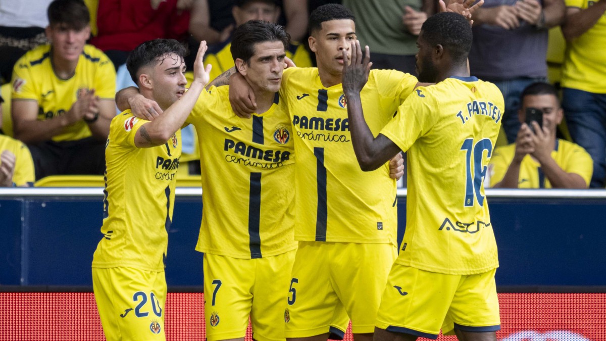 La prensa de Villarreal prevé muchas rotaciones ante el Espanyol ¡Pépé, Foyth, Mikautadze, Cardona...!